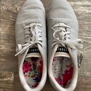 No bull shoes
